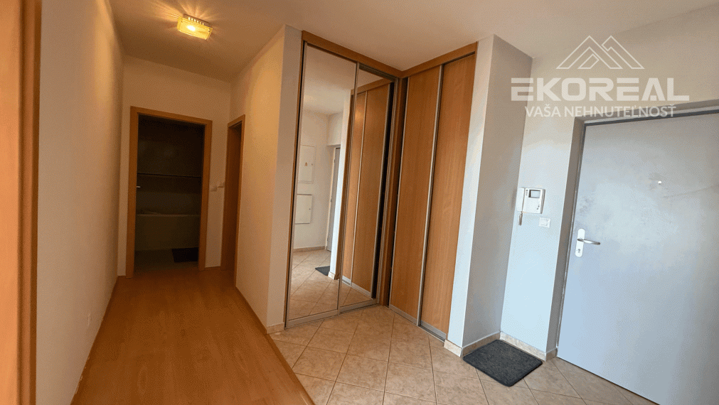Štýlový 2i byt v BB – blízko centrum UMB a kúsok od námestia