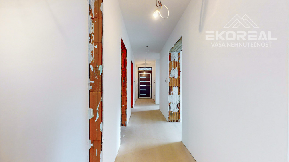 Moderný rodinný dom na predaj – Banská Bystrica, časť Uľanka