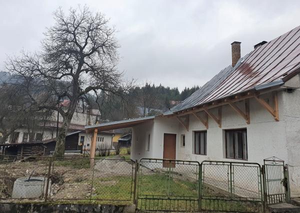 Novozrekonštruovaný 3i holodom na dokončenie